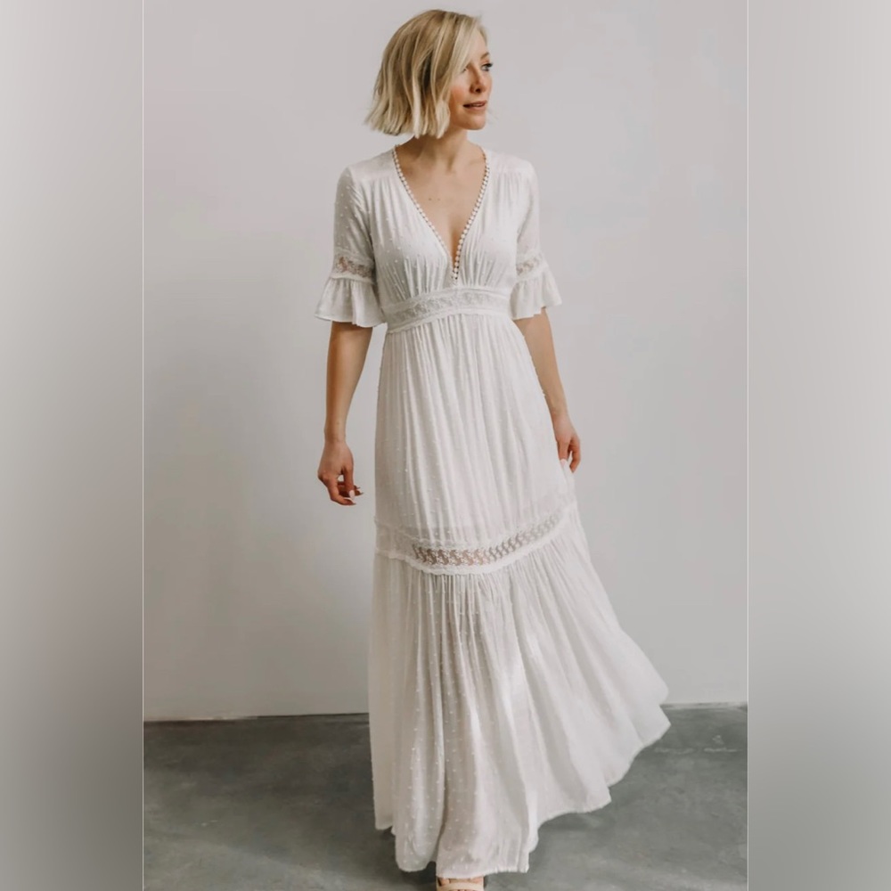 Baltic Born White Lace Maci Dress- please see description and photos